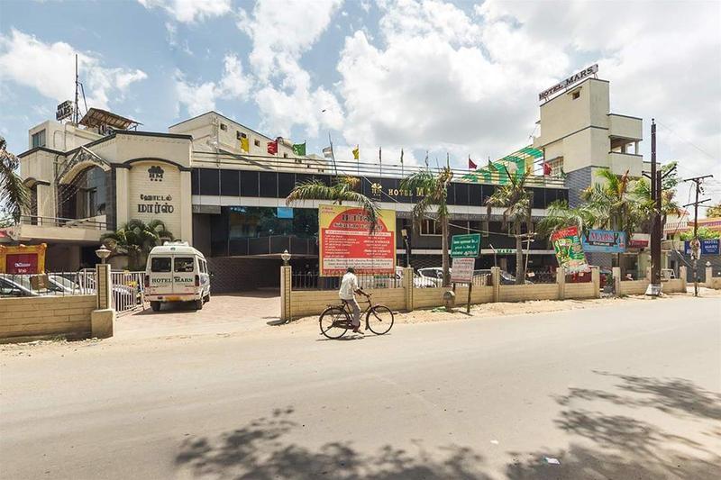 Hotel Mars Madras Buitenkant foto