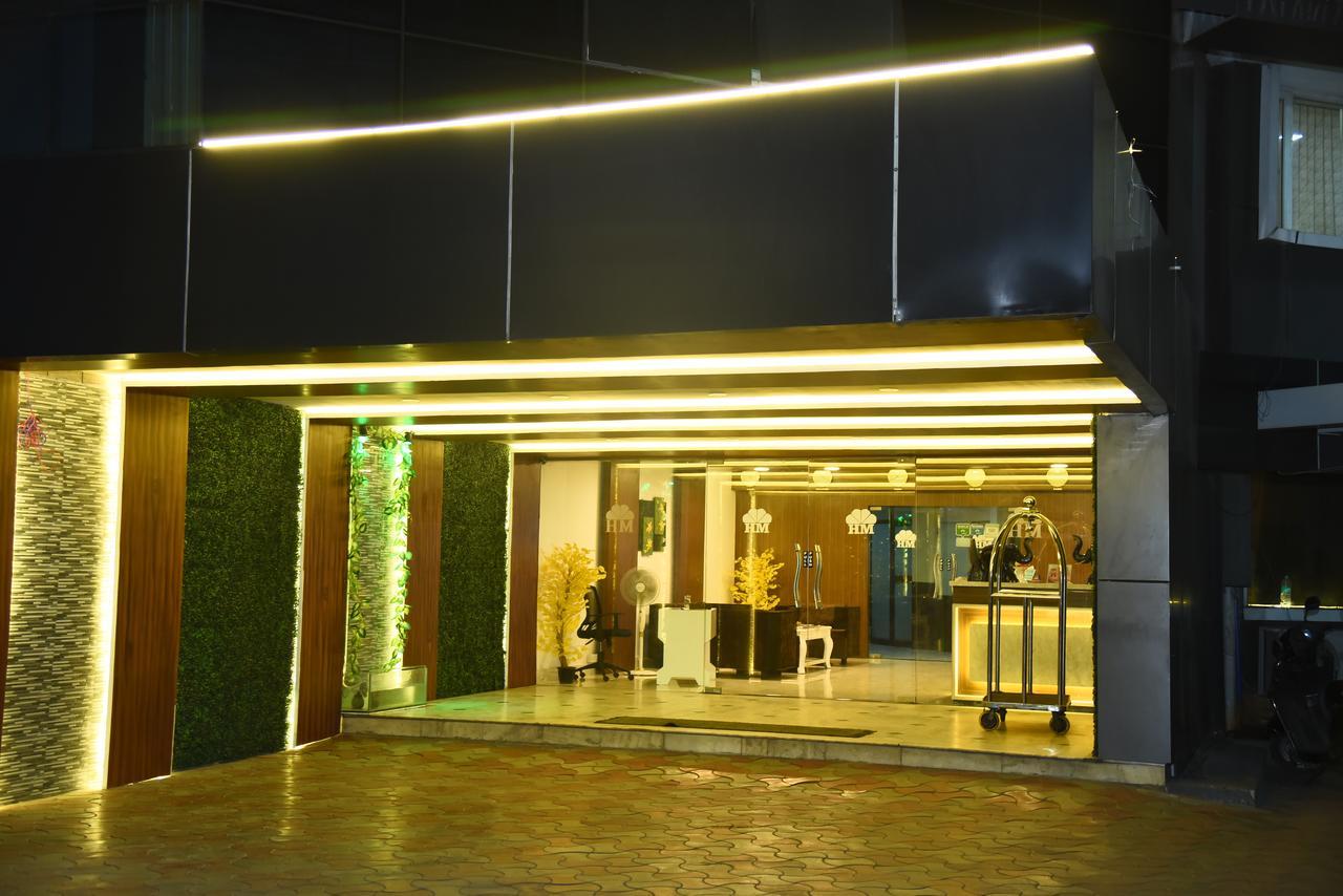 Hotel Mars Madras Buitenkant foto